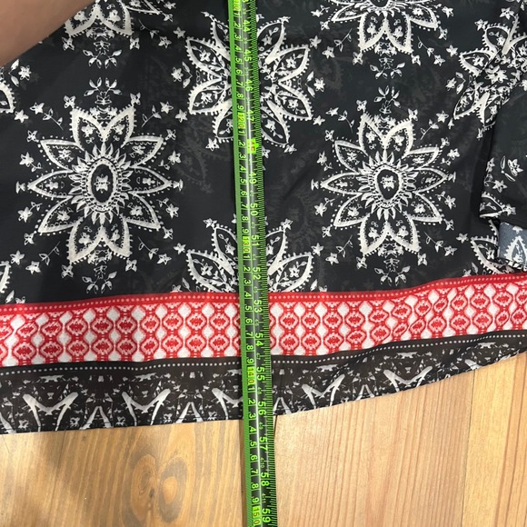 Sheryl‎ Crow Maxi Dress Black White Red Long Sleeve V Neck Boho Festival sz 10 - Picture 12 of 13